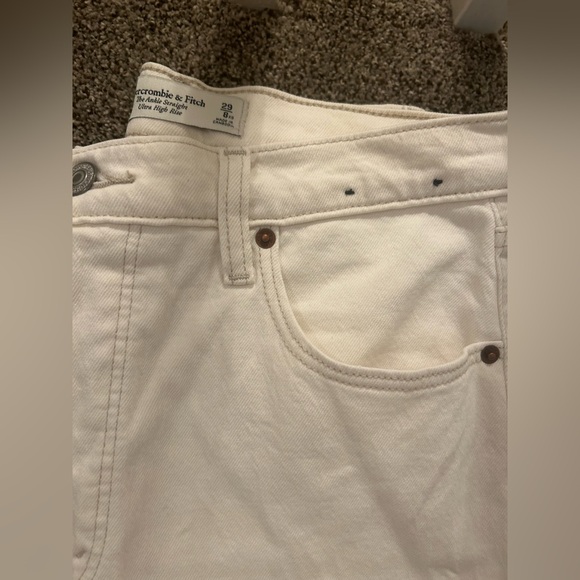 Lot of (3) Abercrombie and Fitch Jeans - Picture 4 of 8